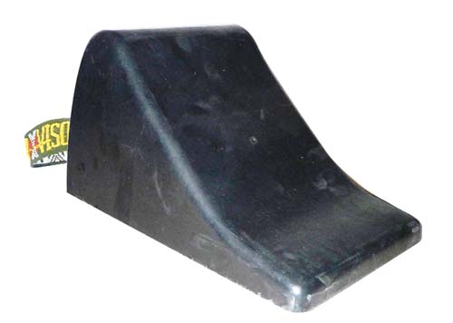TOPE DE RUEDA EN CALZO WHEELSTOP - 300X200X190MM