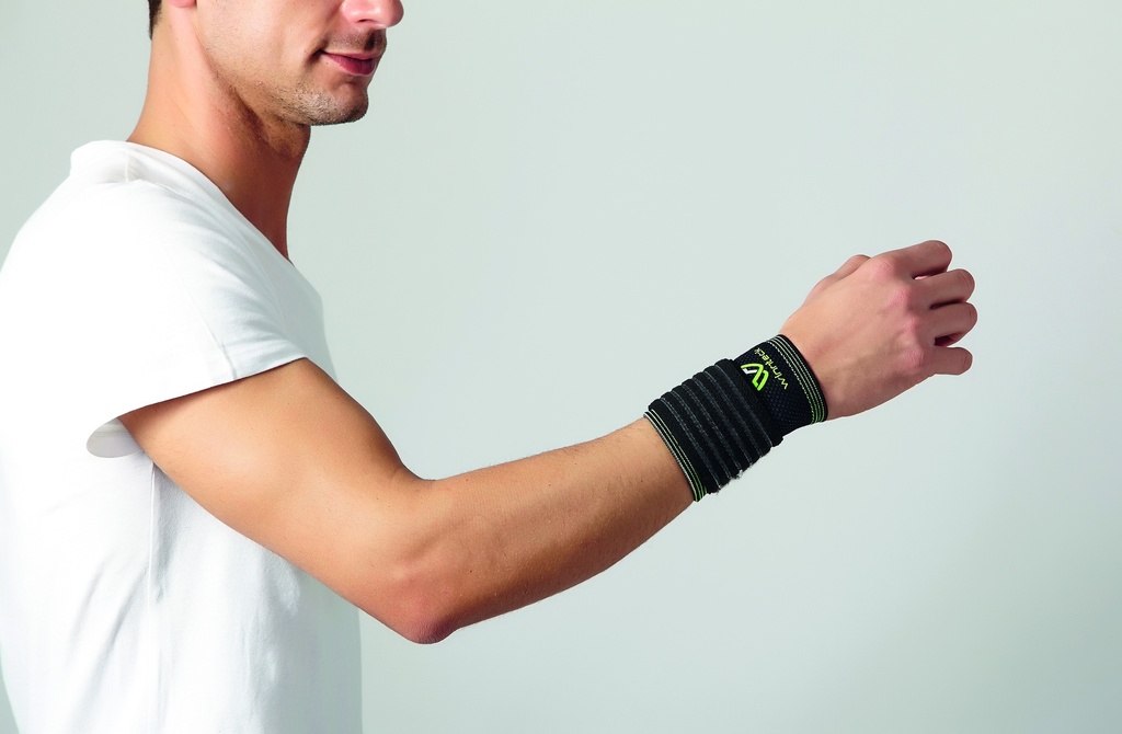 MUÑEQUERA WINNTECK CORTA ELASTICA XS