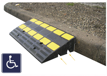 RAMPA DE CAUCHO RR150 - 600X360X150MM