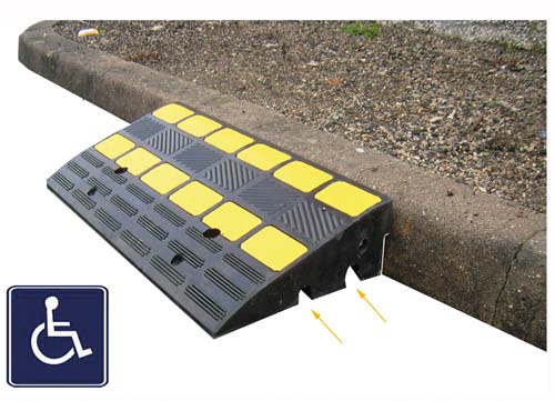 RAMPA DE CAUCHO RR100 - 600X300X100MM