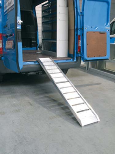 RAMPA ALUMINIO VAP1800 - 1.800X250MM 200KG