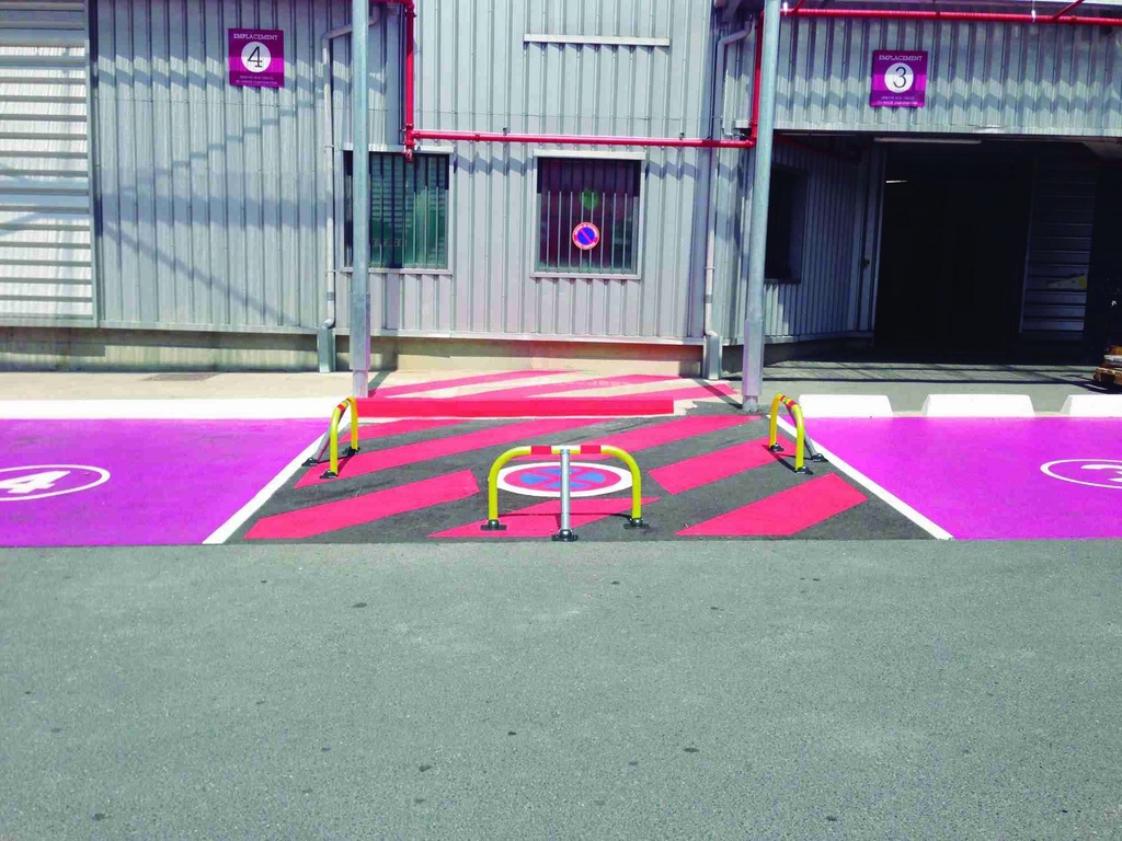 BARRERA DE PARKING STOP ROJA - Ø55 952X444MM